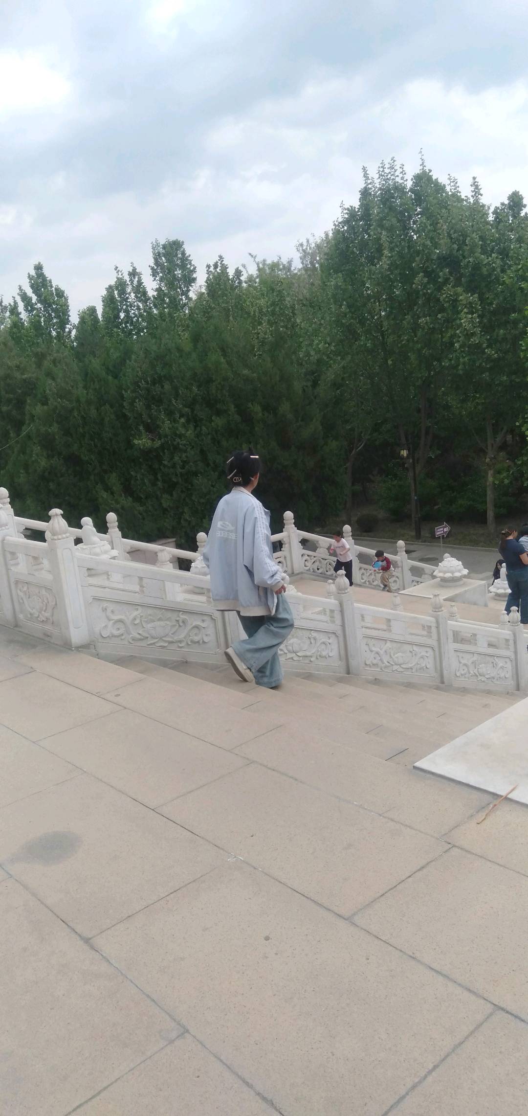 千百黎